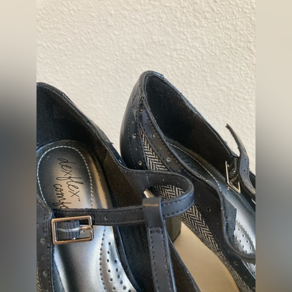 Dexflex Comfort Black and Herringbone Women's Pumps/Heels - Picture 11 of 11